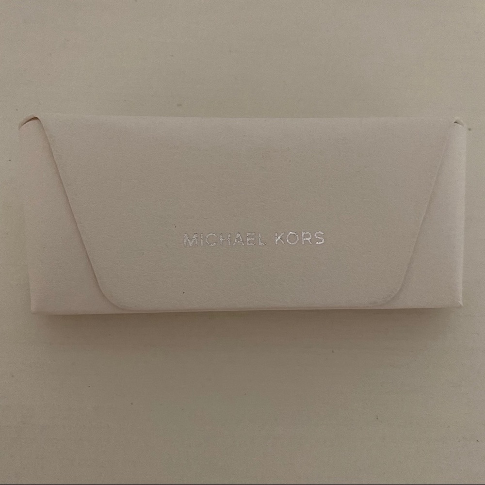 michael kors glasses case